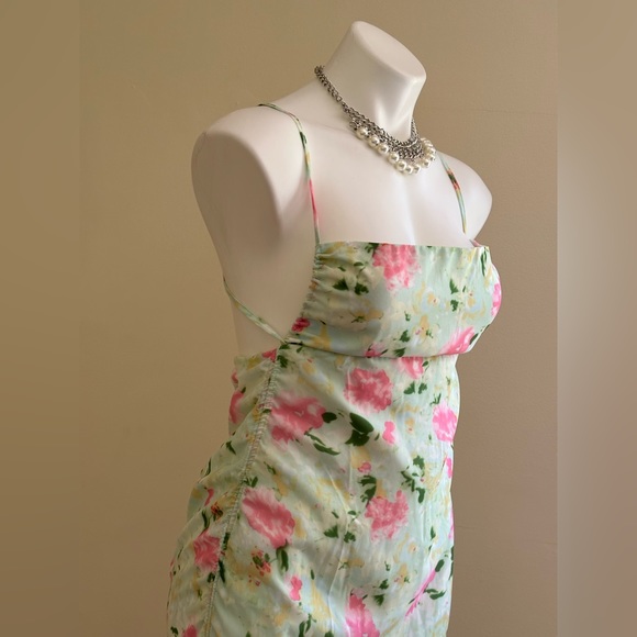 SNDYS Urban Outfitters Cyprus Floral Ruched Cinched Bare Back Mini Dress SZ M - Picture 3 of 16